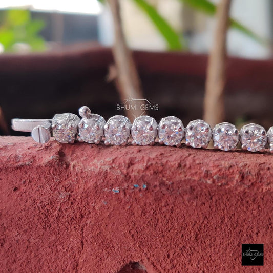 Round Colorless Moissanite Bracelet For Women