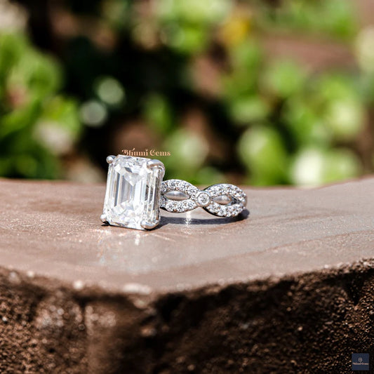 3 CT Emerald Moissanite Solitaire Ring - view 2