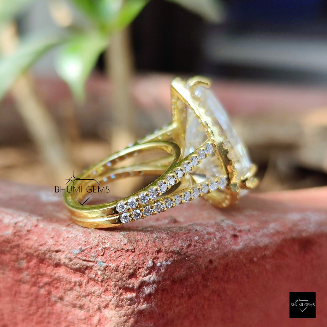14.94 TCW Pear Colorless Moissanite Engagement Ring - view 4