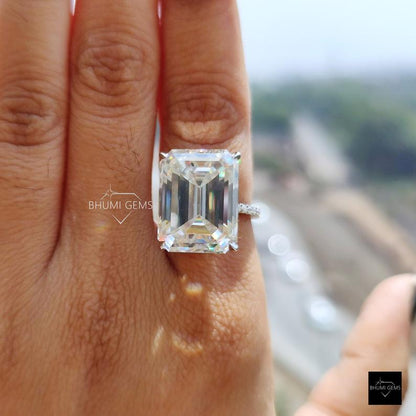 18*14 Emerald Cut Moissanite Engagement Ring - view 4