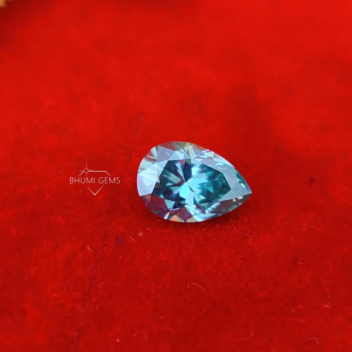 1CT-10CT Dark Blue Pear Cut VVS1 Moissanite Loose Diamond - view 3
