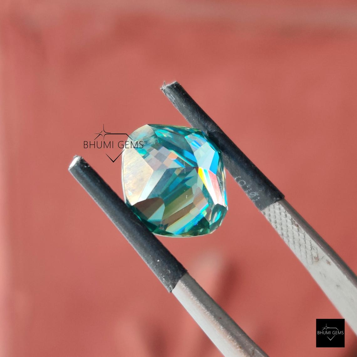 1CT-50CT Dark Blue Cushion Loose Moissanite - view 5