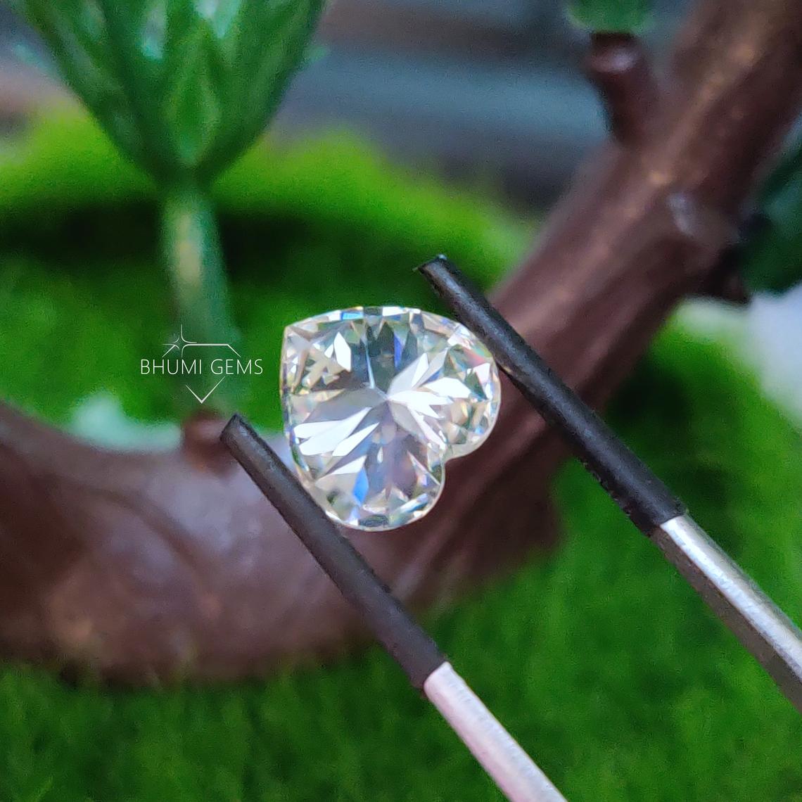 1CT-50CT Heart Cut VVS1 Colorless Moissanite Loose Diamond - view 6