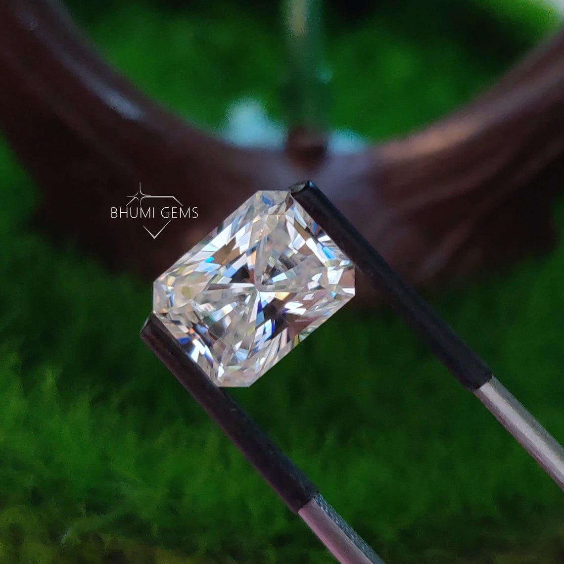 1CT-50CT Radiant VVS1 Colorless Moissanite Loose Diamond - view 6