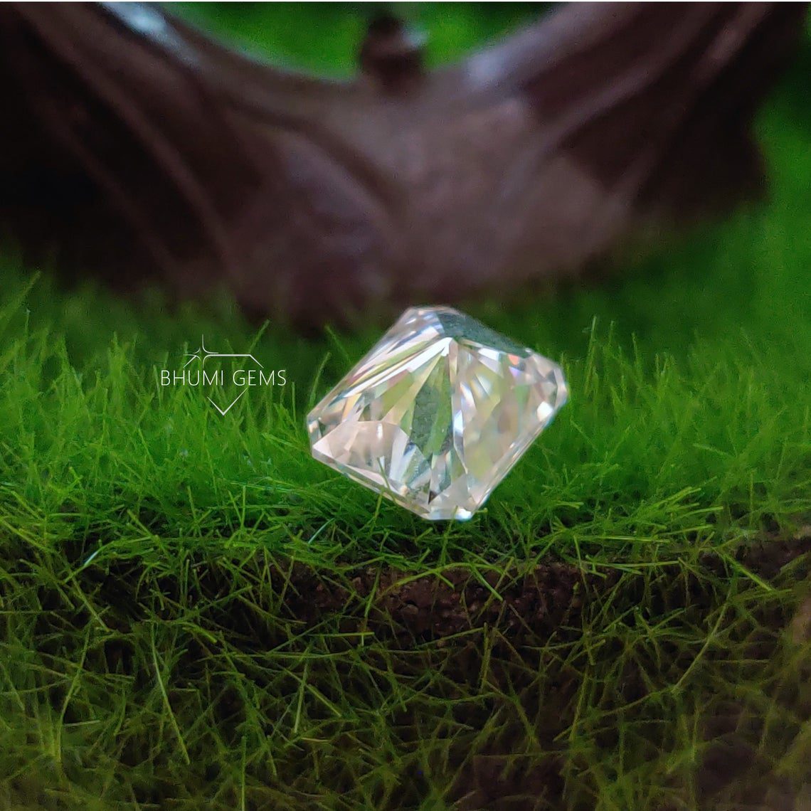 1CT-50CT Radiant VVS1 Colorless Moissanite Loose Diamond - view 2