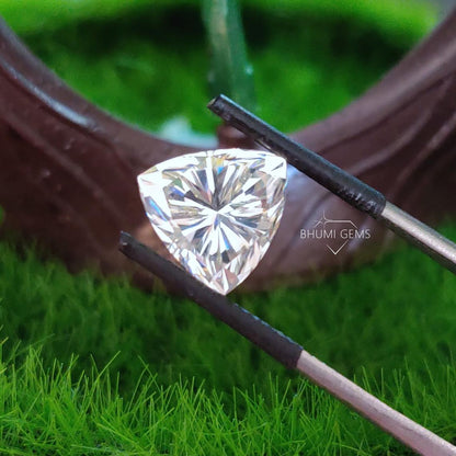 1CT-50CT Trillion Cut VVS1 Colorless Moissanite Loose Diamond - view 4