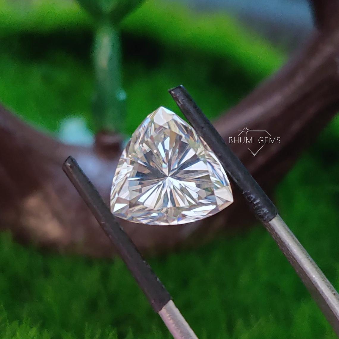1CT-50CT Trillion Cut VVS1 Colorless Moissanite Loose Diamond - view 5