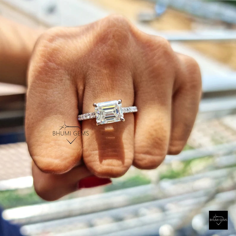 2 CT Emerald Moissanite Engagement Ring - view 4