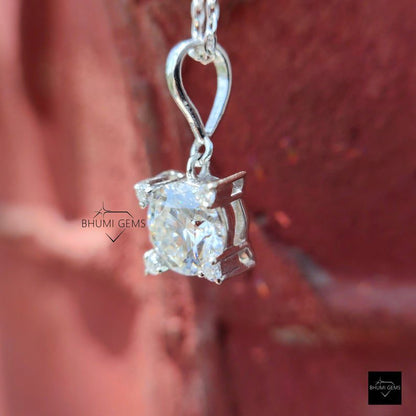 2.22 TW Round Cut Moissanite Pendant - view 4