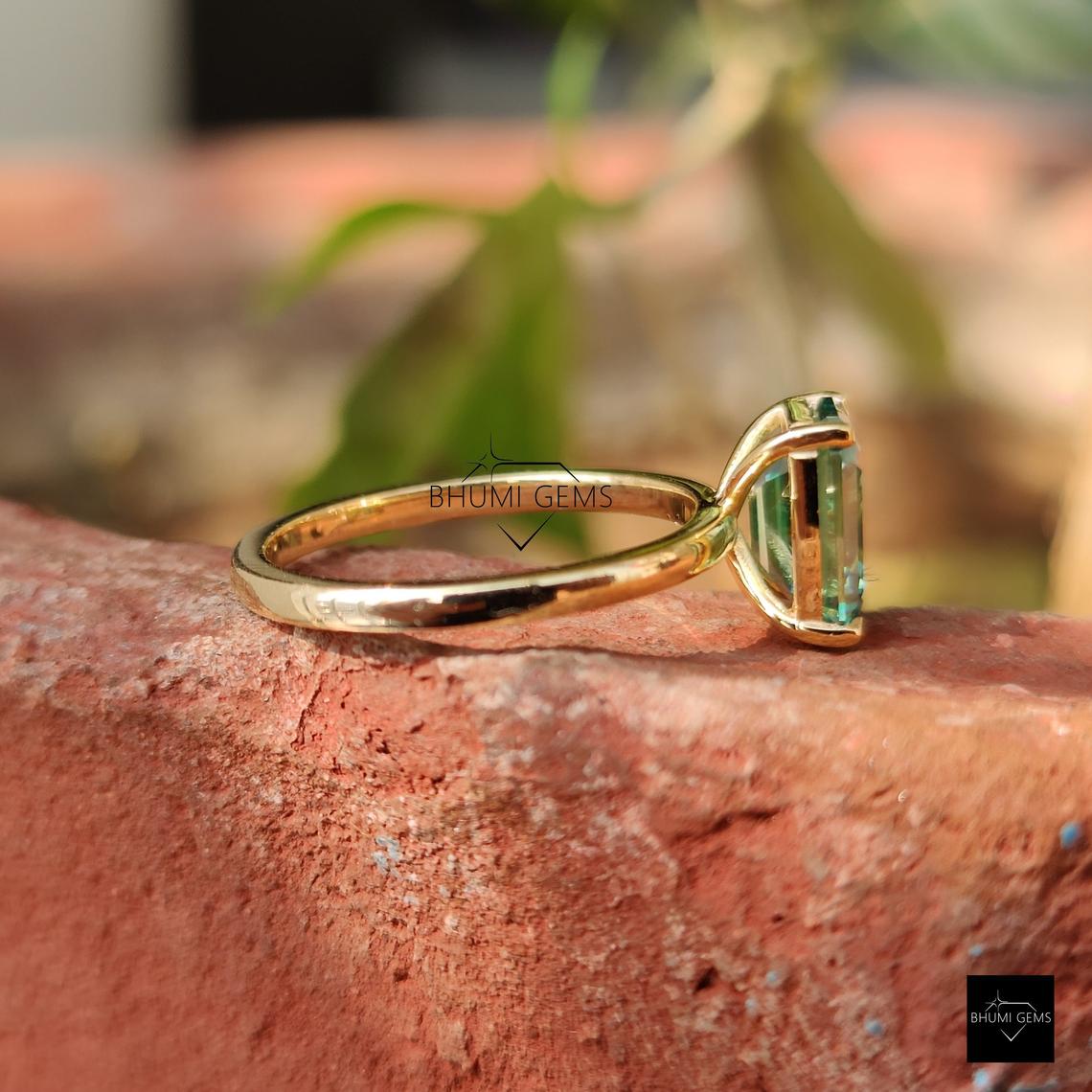 2 CT Green Emerald Cut Solitaire Engagement Ring - view 5
