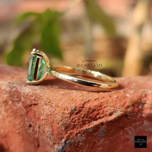 2 CT Green Emerald Cut Solitaire Engagement Ring - view 2