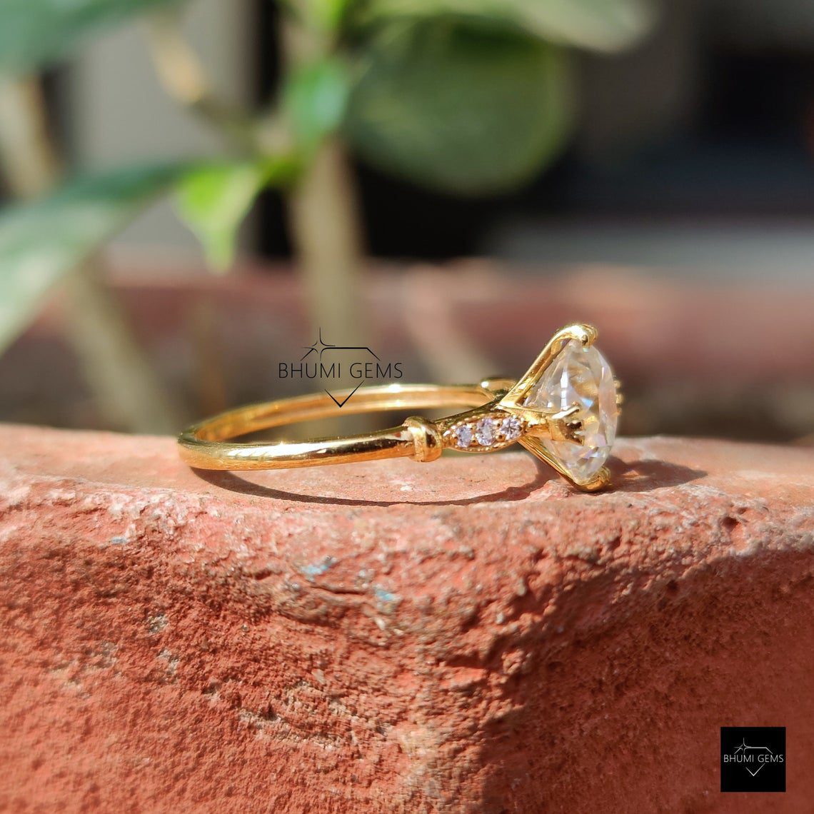 2.5 TCW OEC Moissanite Engagement Ring - view 3