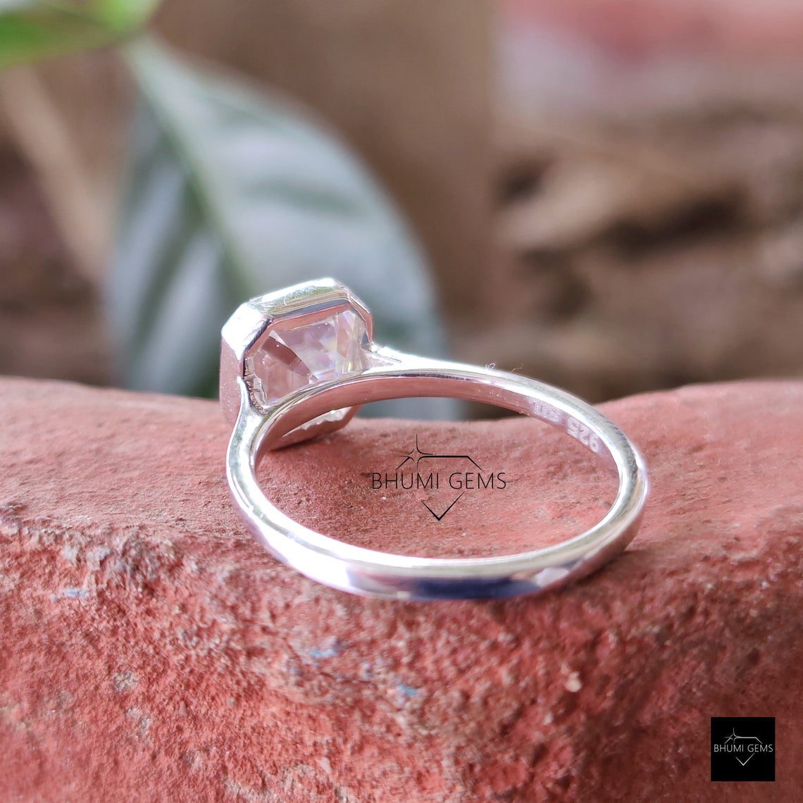 2 CT Asscher Cut Moissanite Solitaire Ring - view 5