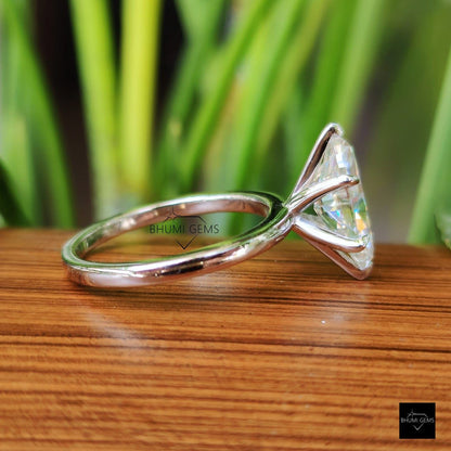 2 CT Marquise Moissanite Engagement Ring - view 5