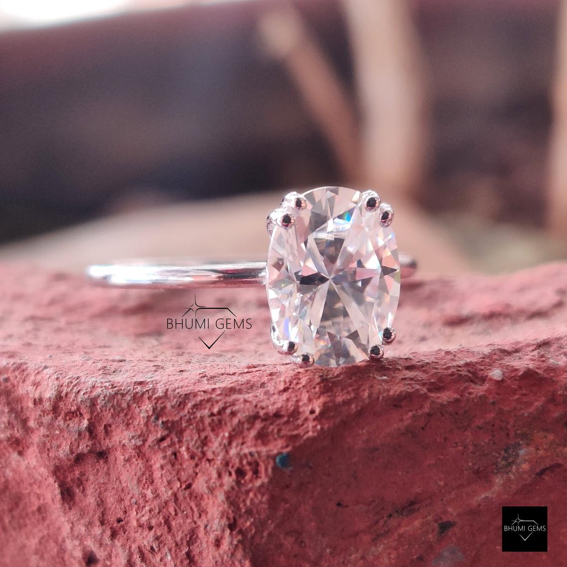 2 CT Oval Cut Moissanite Solitaire Ring - view 2