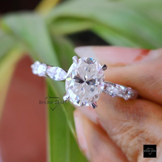 2 CT Oval Cut Moissanite Engagement Ring - view 2