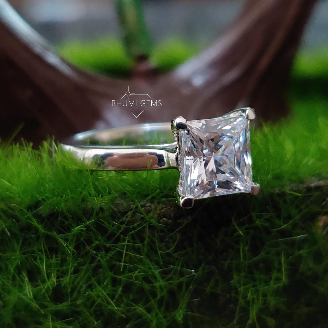 2CT Princess Cut Moissanite Wedding Set Ring - view 3