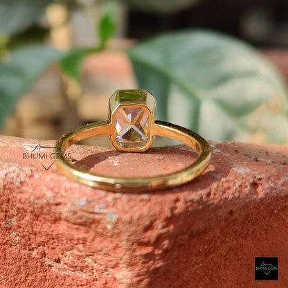 2 CT Radiant Cut Moissanite Ring - view 5