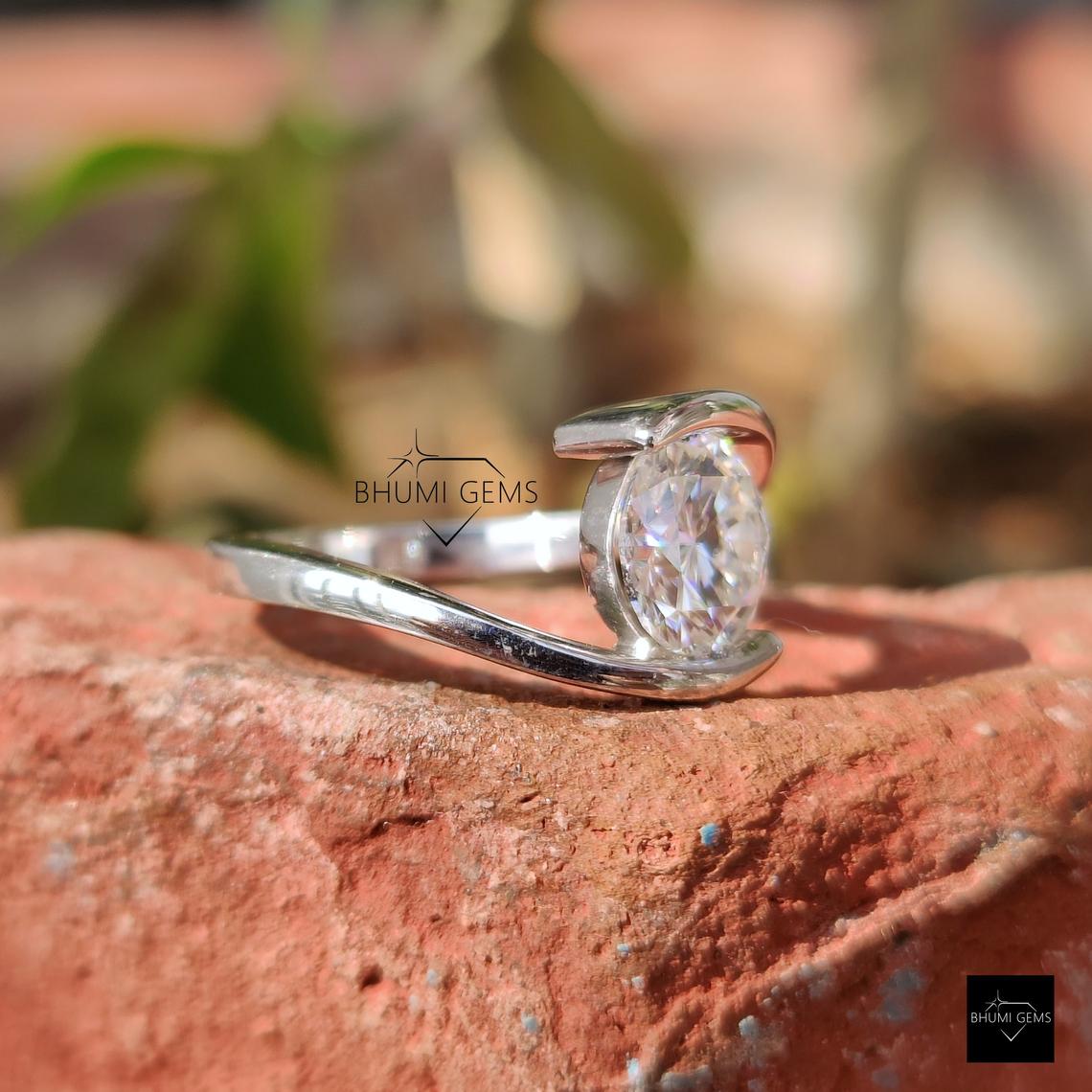 2 CT Round Moissanite Bypass Setting Solitaire Engagement Ring - view 3