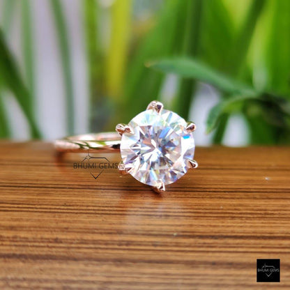 3 CT Round Cut Moissanite Engagement Ring - view 5