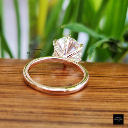 3 CT Round Cut Moissanite Engagement Ring - view 6