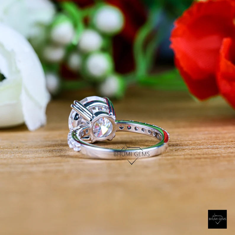3 CT Round Moissanite Engagement Ring - view 6