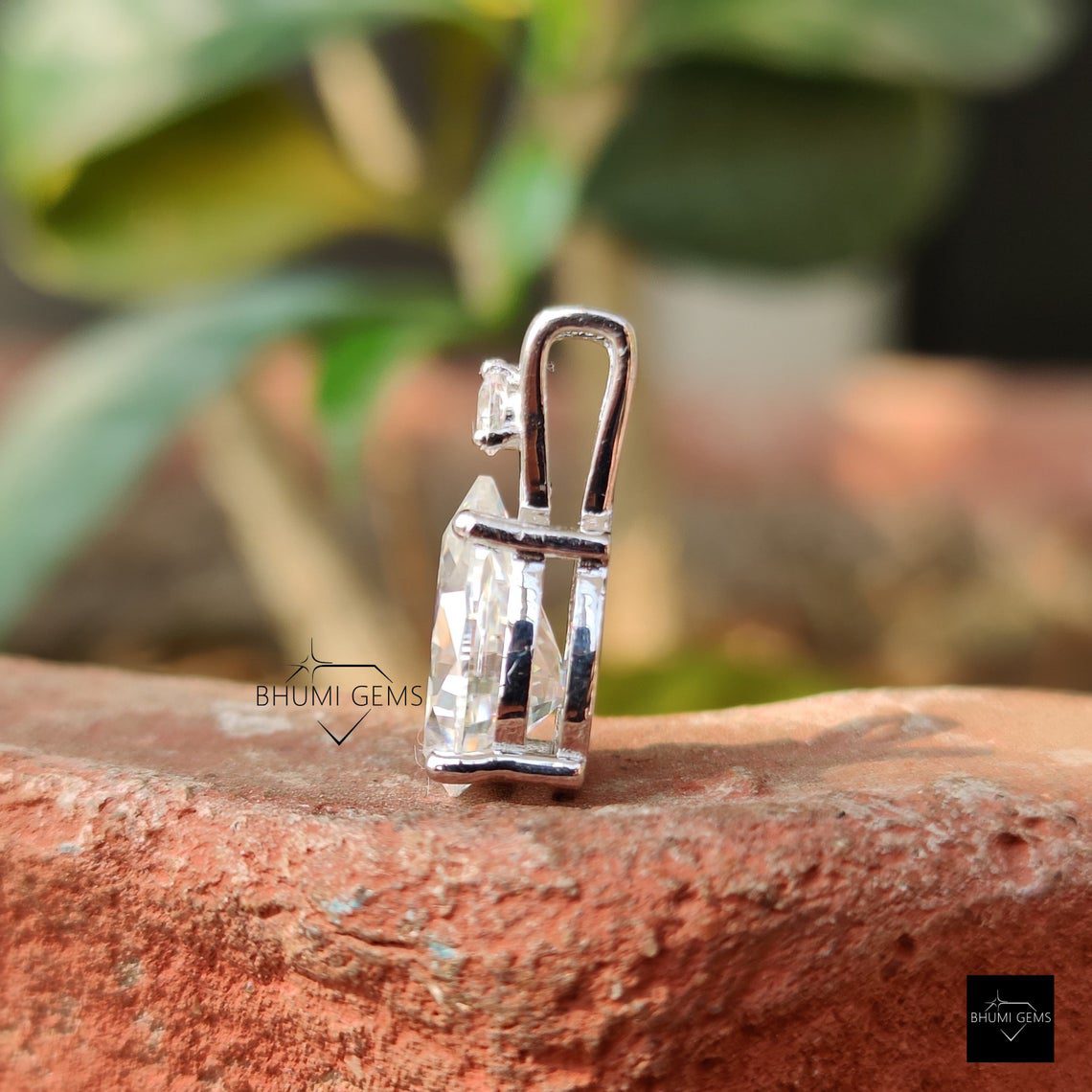 3.09TCW Pear Moissanite Pendant - view 2
