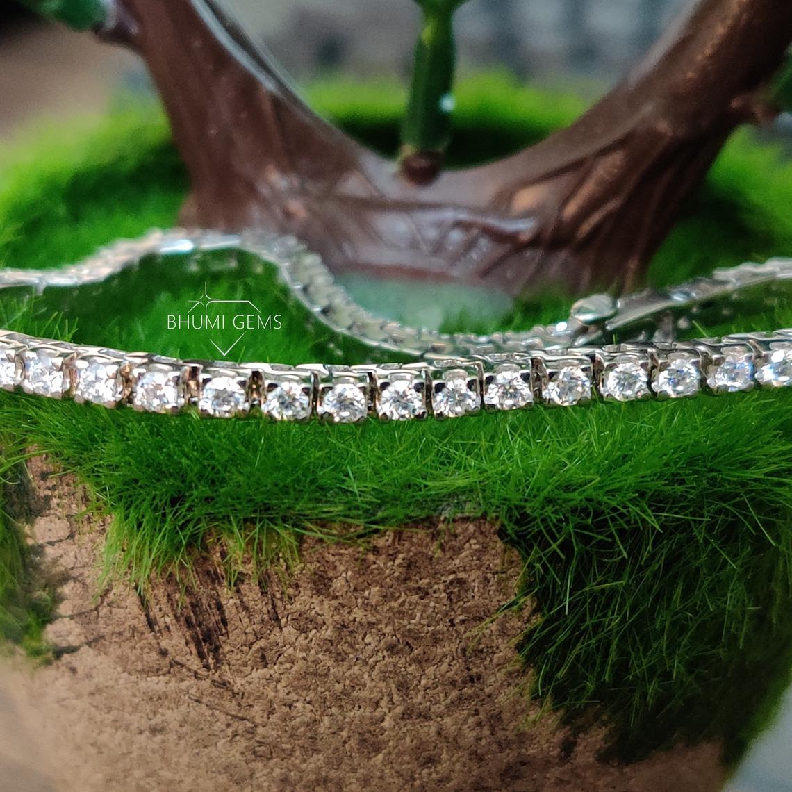 3.19TCW Round Colorless Diamond Moissanite Bracelet - view 5