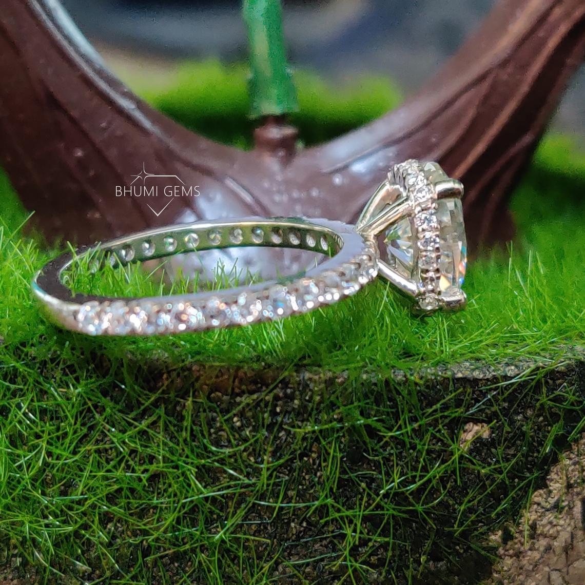 3.56TCW Oval Cut Moissanite Ring - view 3