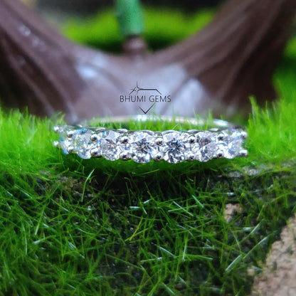 3.5MM Round Cut VVS1 Moissanite Wedding Band - view 2