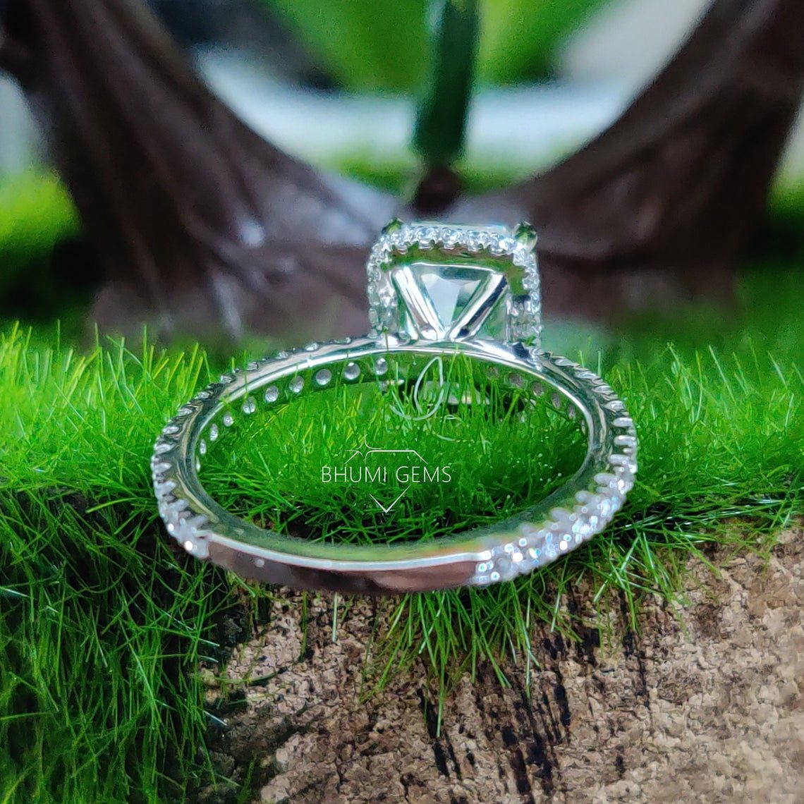 3.64CT Radiant Cut Colorless VVS1 Moissanite Engagement Ring - view 5