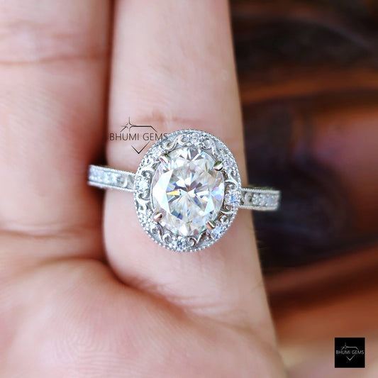 3.16 TW Oval Cut Art Deco Moissanite Ring - view 2