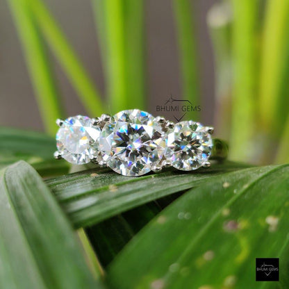 2.70 TW Round Cut Three Stone Moissanite Engagement Ring - view 4