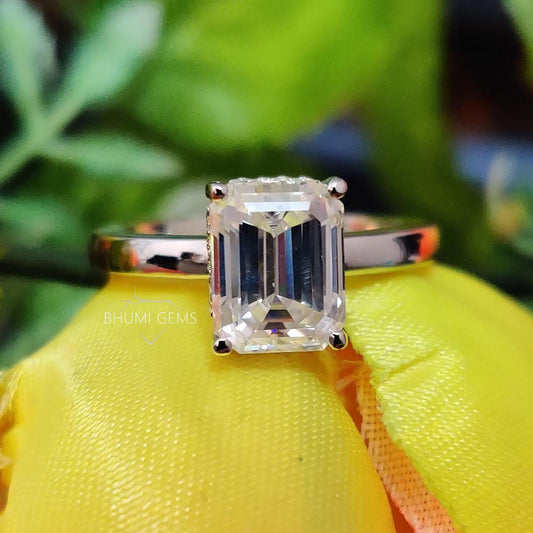 Emerald Solitaire Moissanite Ring | Claw Prongs Wedding Ring