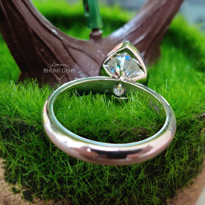 3CT Pear Cut Colorless Moissanite Engagement Ring - view 5