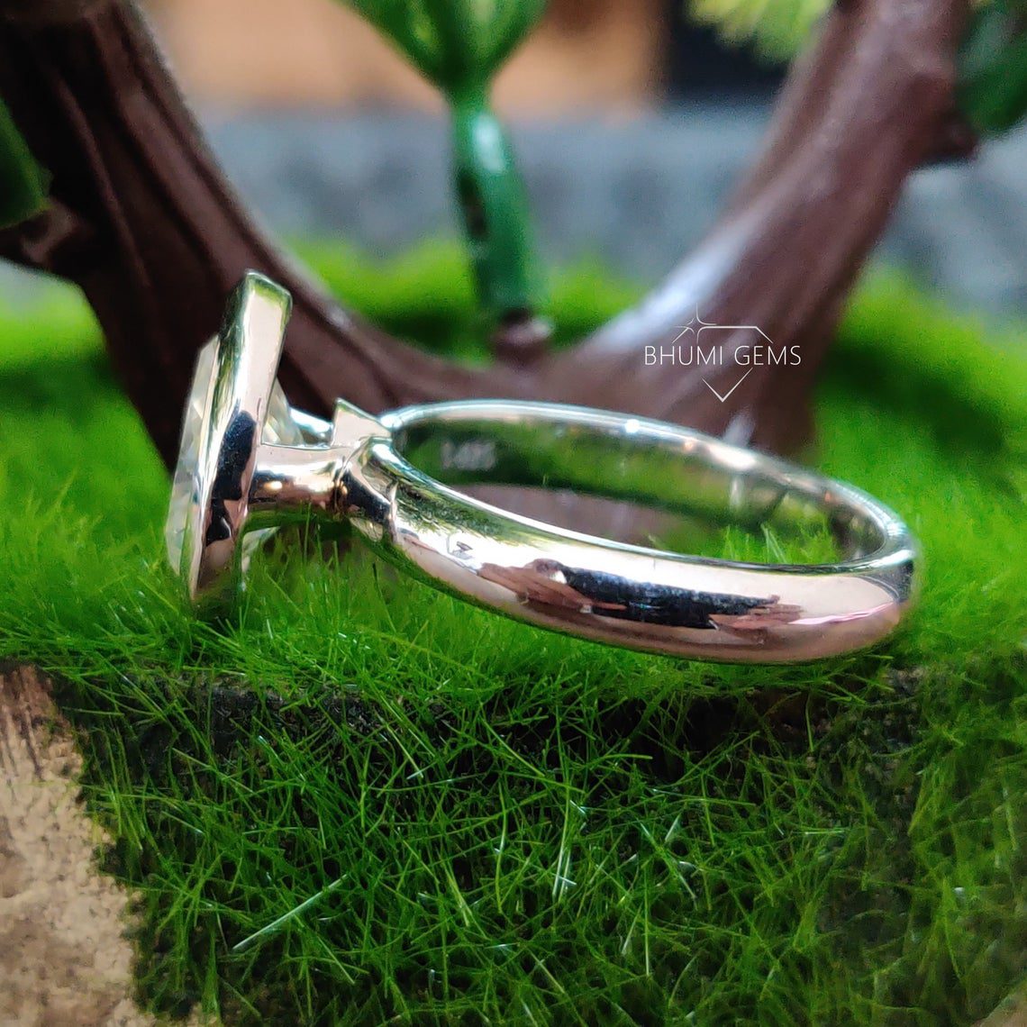 3CT Pear Cut Colorless Moissanite Engagement Ring - view 4