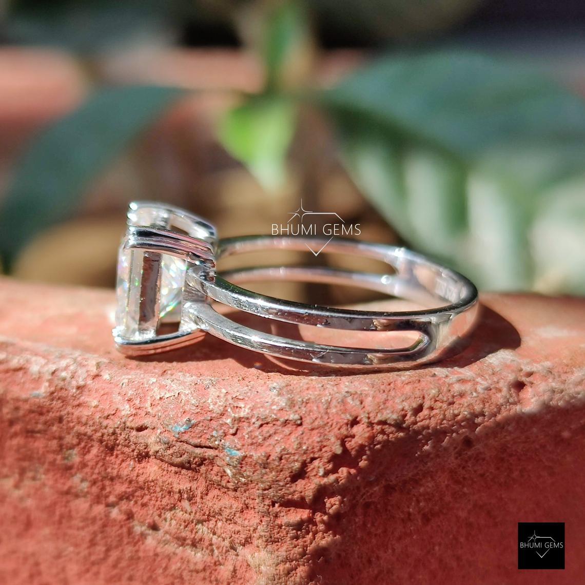 3 CT Princess Cut Solitaire Moissanite Engagement Ring - view 4