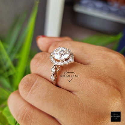 Vintage Style 4.26TW Portuguese Cut Moissanite Snack Flack Halo Engagement Ring - view 5