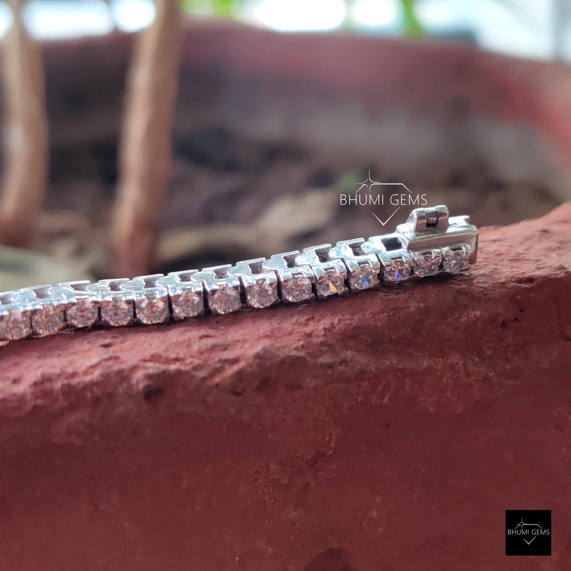 4.60TCW Round Colorless Diamond Moissanite Bracelet - view 4