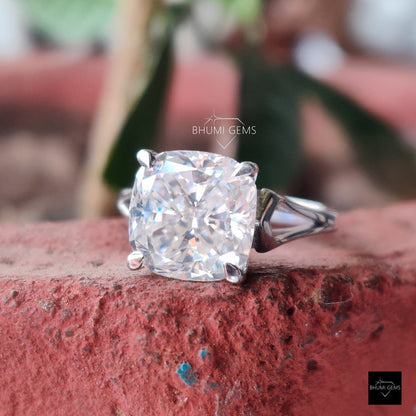 Solitaire Cushion Cut Moissanite Ring
