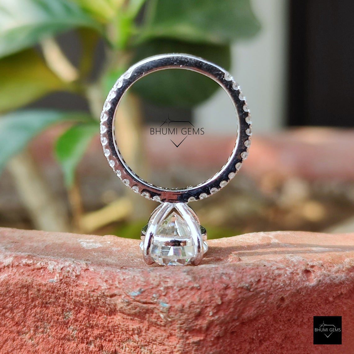 4.28 TCW Oval Moissanite Solitaire Engagement Ring - view 6
