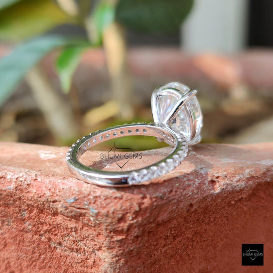 4.28 TCW Oval Moissanite Solitaire Engagement Ring - view 3