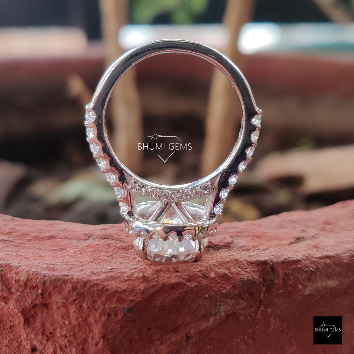 5.49 TCW Oval Cut Moissanite Halo Engagement Ring - view 6