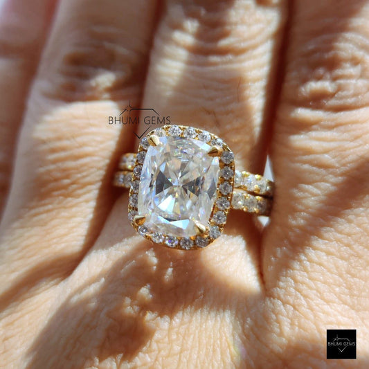 6.19TCW Elongated Cushion Moissanite Bridal Ring Set - view 2
