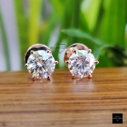 2CT Moissanite Round Studs