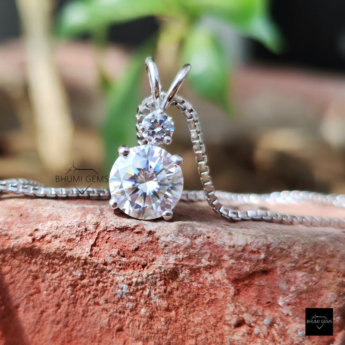 Round Moissanite Necklace | Moissanite Solitaire Pendant