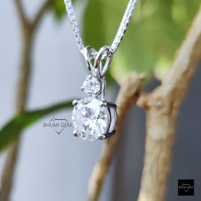 2.15TCW Round Colorless Moissanite Necklace - view 3