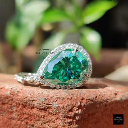 Antique 5.39 TCW Green Pear Cut Moissanite Pendant - view 5