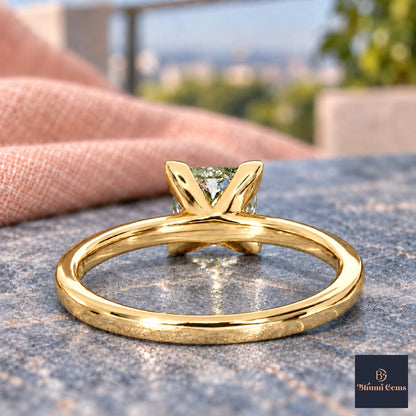 Green Princess Cut Lab Grown Diamond Engagement Ring - Classic Solitaire in yellow gold, gallery view