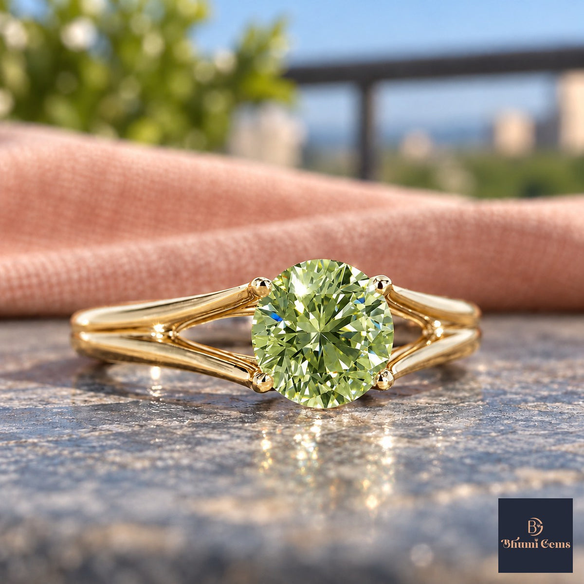 Green Round Cut Lab Grown Diamond Engagement Ring - Split Shank in yellow gold, close-up